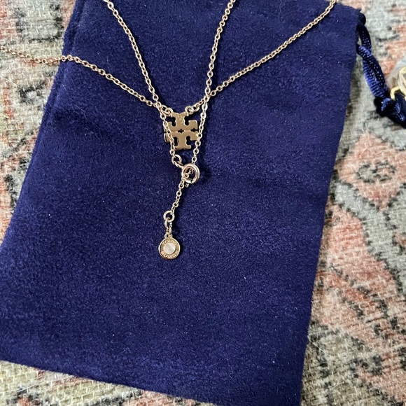 Tory Burch Kira Rose Gold Jewelry Set - Picture 3 of 6